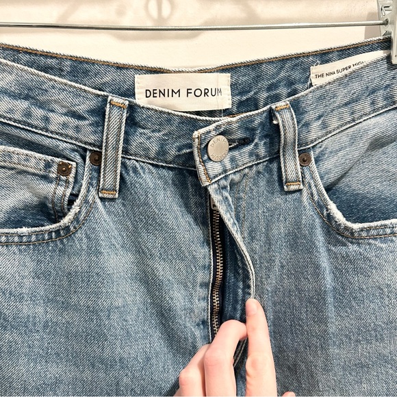 Aritzia Denim Forum The Nina Super High Cigarette 30L Size 27 - Picture 5 of 11